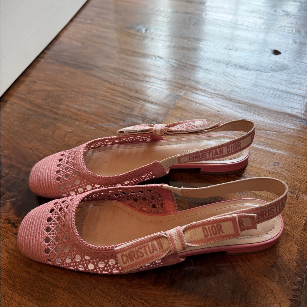 DIOR Pink Mesh Slingback Flats - Picture 4 of 4